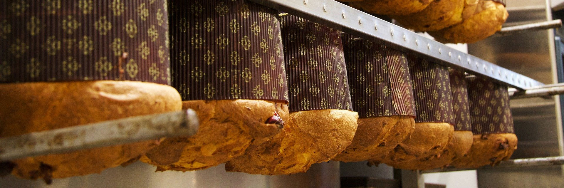 Panettoni in cottura